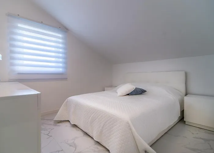 Luxury Queens Apartmán Dramalj